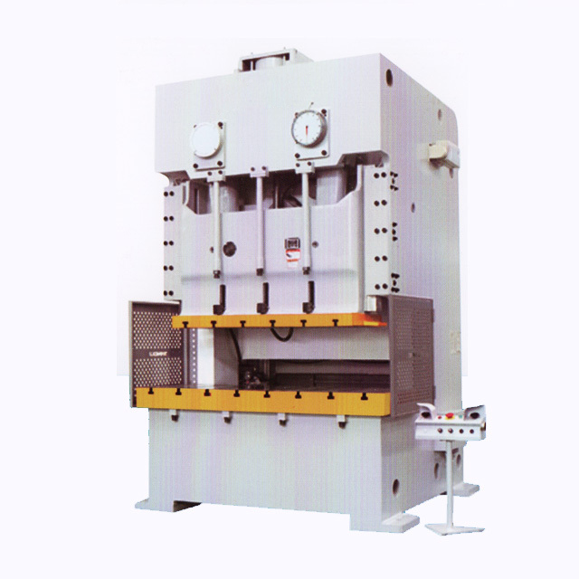 數控卷板機與傳統卷板機的對比分析